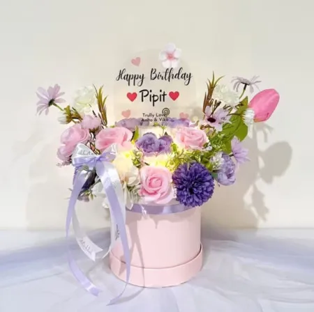 Bloom Box Akrilik Ucapan Ulang Tahun Lingga